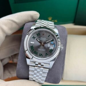 Rolex Date just 41mm Wimbledon
18k Whitegold Flutted Bezel