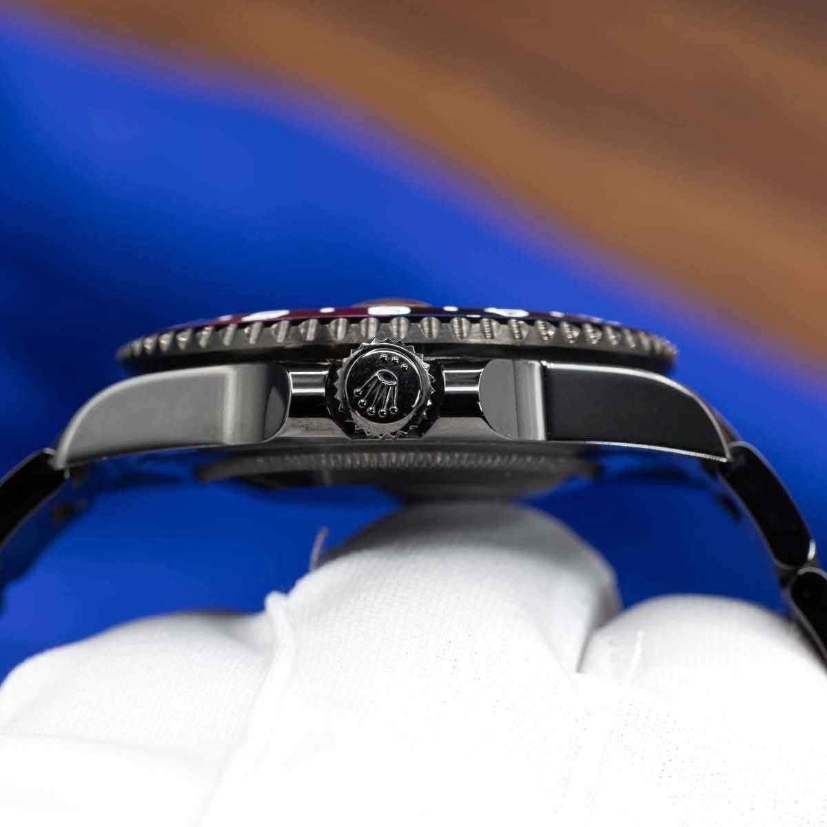 BLAKEN GMT Master I| 40mm 116710 DLC
Coated Blue/Magenta Bezel COMPLETE - Image 14