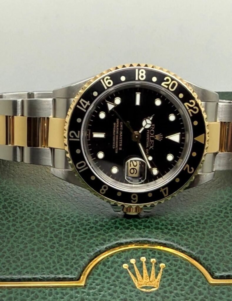 2001 Rolex GMT MASTER 2