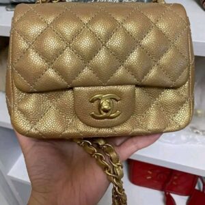 Mini square caviar metallic gold ghw